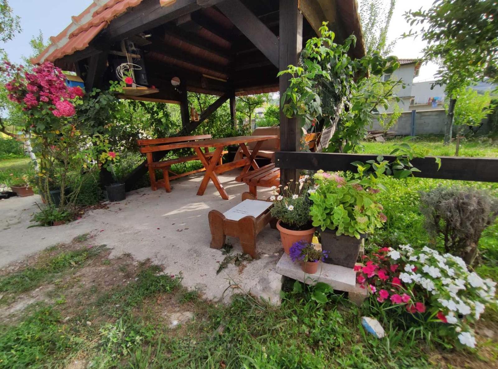 Green Valley Kotor Ngoại thất bức ảnh